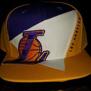 Lakers Snap Back